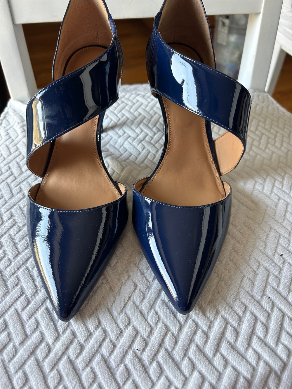 Calvin Klein Navy Patent Pointed Mary Jane Heels - Picture 3 of 7